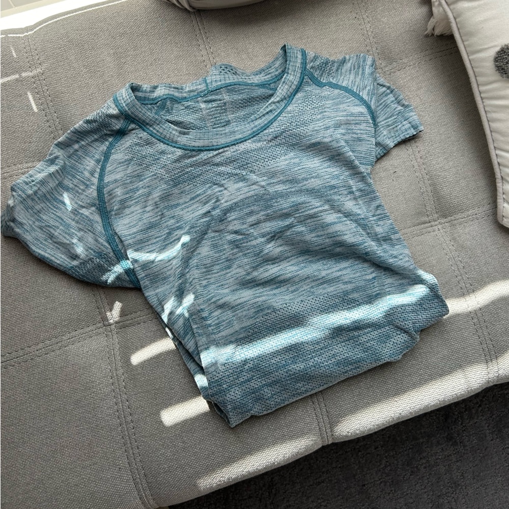 Lululemon Swiftly Tech Short Sleeve Shirt Hip Length